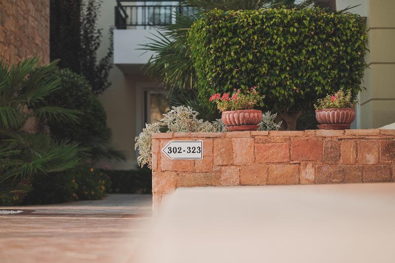 Zeus Village (Adults Only) Daratsos ภายนอก รูปภาพ